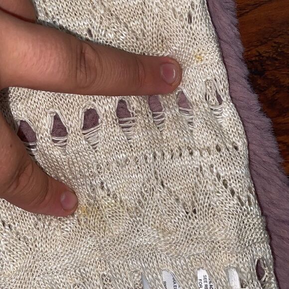 Joseph A. Woman Cream Colored Sleeveless Cardigan - Picture 8 of 10